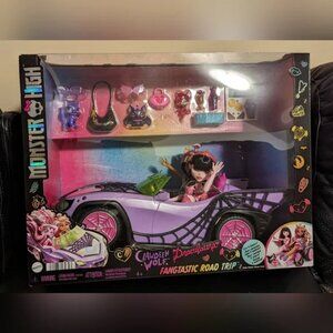 Monster High Clawdeen & Draculaura Road Trip brand new